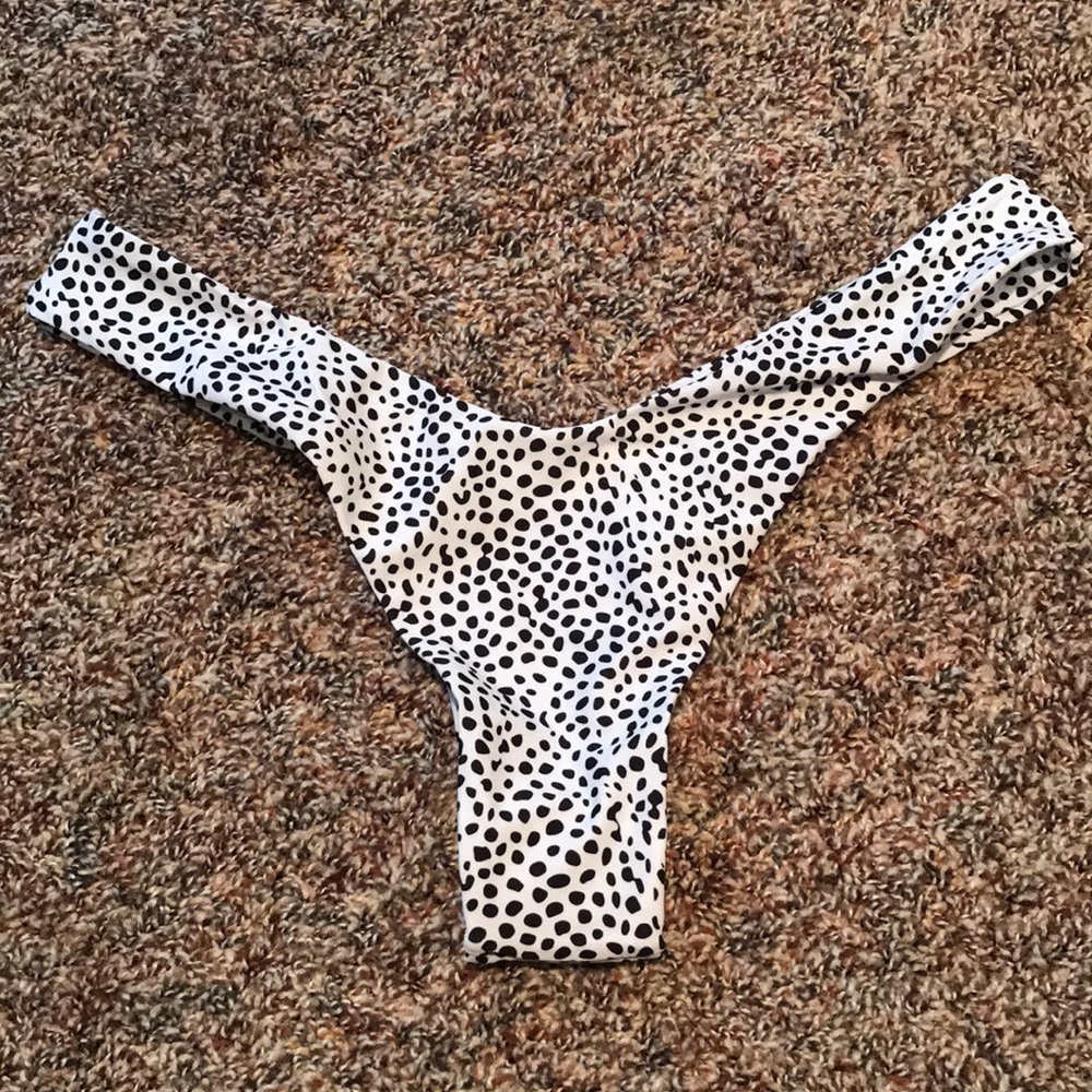 Zaful leopard print bikini bottoms